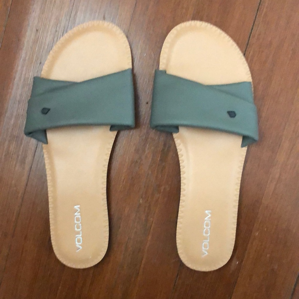 Volcom Women's Hawthorne Fashion Slide Sandal, Army Green Combo